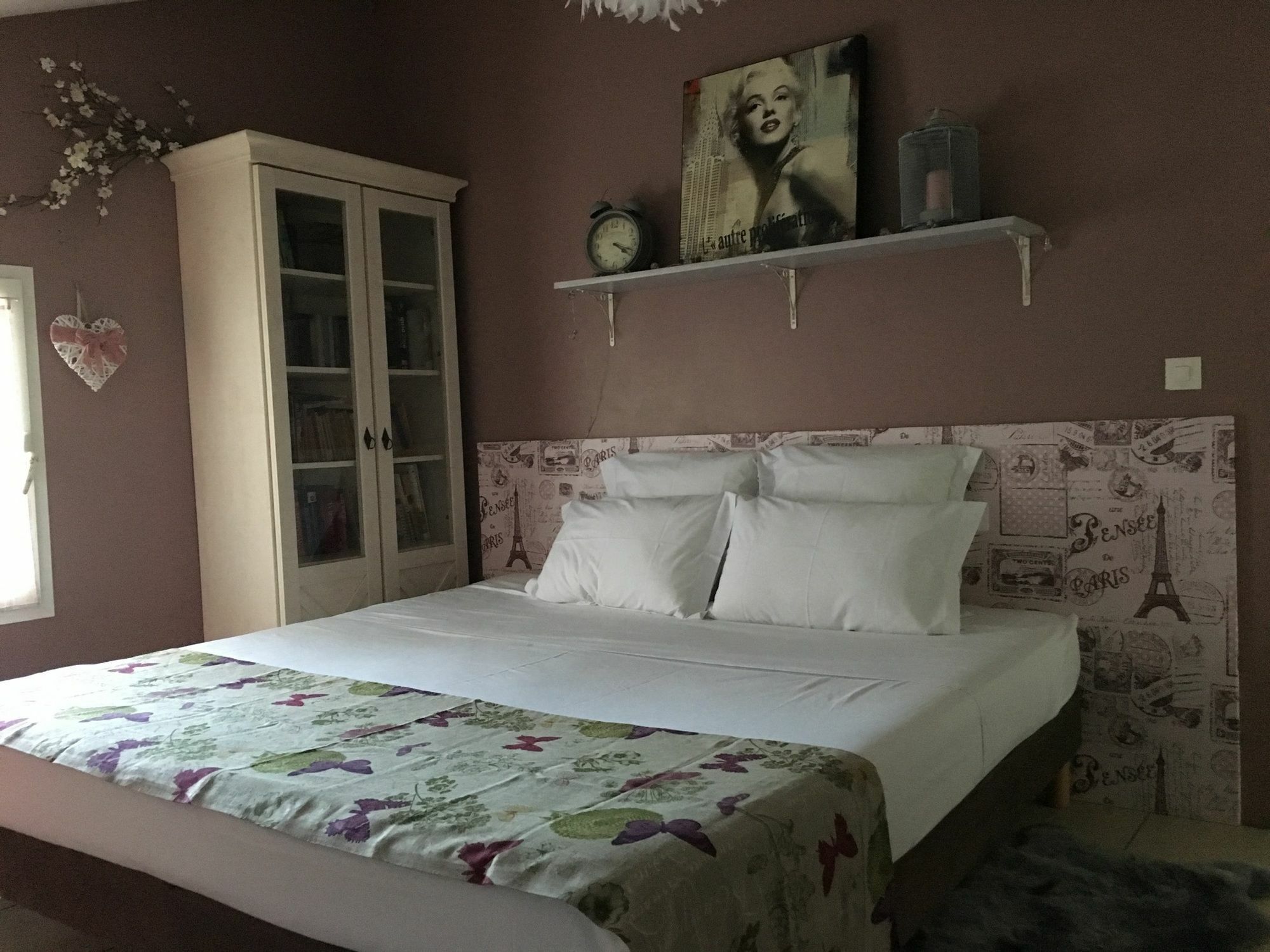 House With 5 Rooms In Etang Sale, With Wonderful Mountain View, Enclos Kültér fotó
